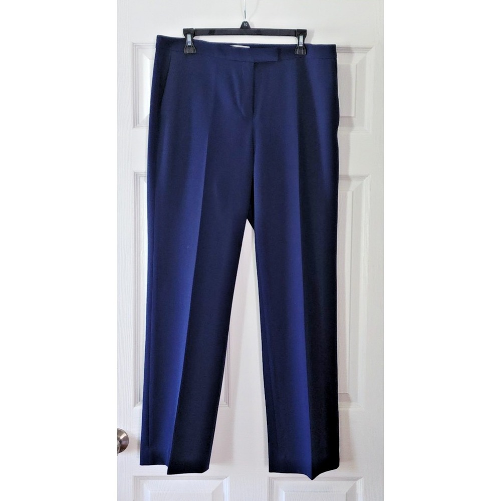 Women's Classic Pant / Trouser by Kasper with Pockets in Navy Size 10